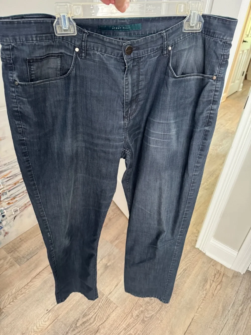 Perry Ellis Men's Dark Wash Straight Leg 5-Pocket Jeans 38x32